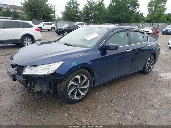 1HGCR2F88HA071255 2017 HONDA ACCORD - Image 2