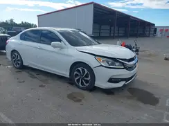 1HGCR2F88HA083339 2017 HONDA ACCORD