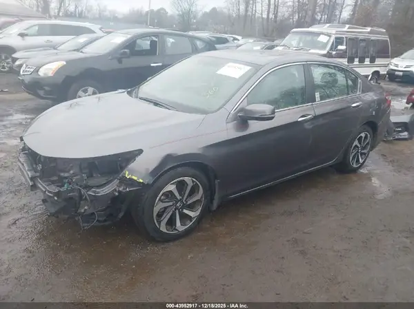 1HGCR2F88HA088430 2017 HONDA ACCORD - Image 2