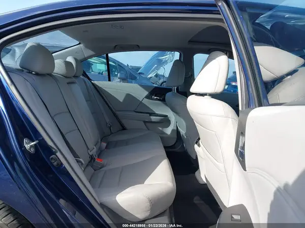 1HGCR2F88HA166057 2017 HONDA ACCORD - Image 8