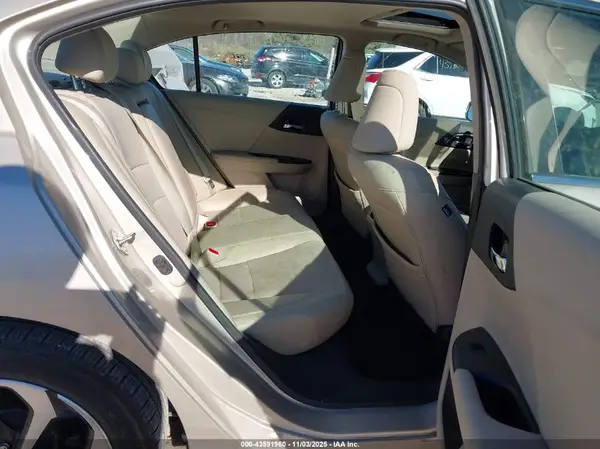 1HGCR2F88HA179973 2017 HONDA ACCORD - Image 8