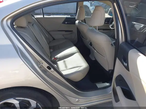1HGCR2F88HA189886 2017 HONDA ACCORD - Image 8