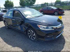 1HGCR2F88HA193257 2017 HONDA ACCORD