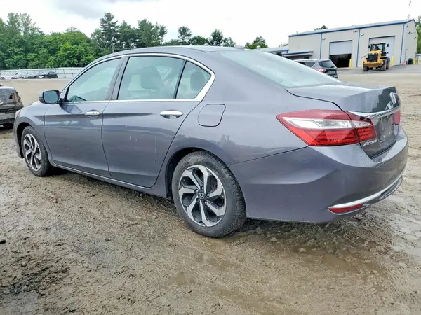 1HGCR2F88HA201213 2017 HONDA ACCORD - Image 2