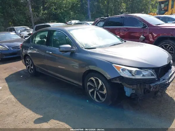 1HGCR2F88HA219906 2017 HONDA ACCORD - Image 1