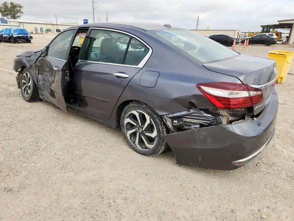 1HGCR2F88HA245518 2017 HONDA ACCORD - Image 2