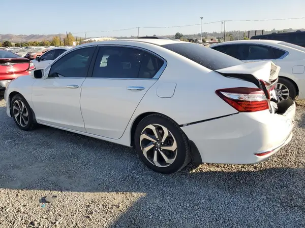 1HGCR2F89GA003951 2016 HONDA ACCORD - Image 2