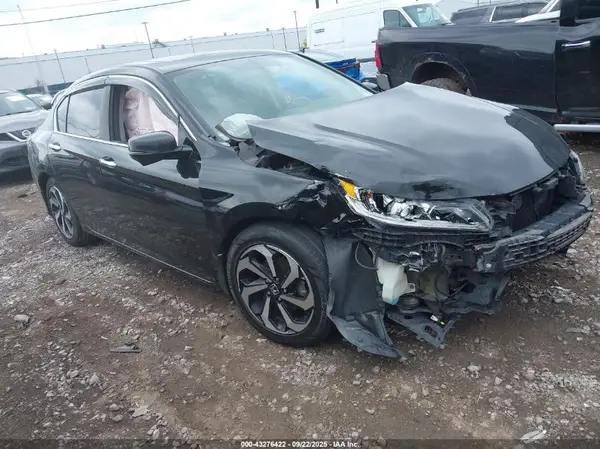 1HGCR2F89GA019745 2016 HONDA ACCORD - Image 1