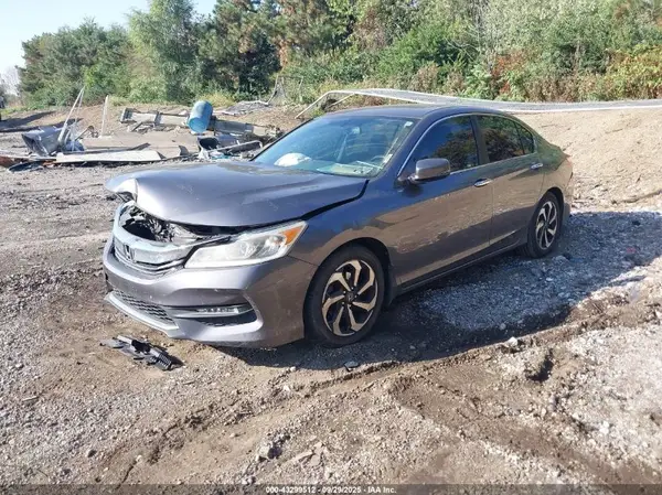1HGCR2F89GA079900 2016 HONDA ACCORD - Image 2