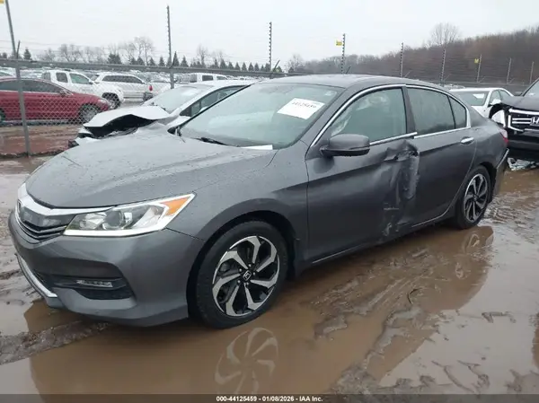 1HGCR2F89GA086118 2016 HONDA ACCORD - Image 2