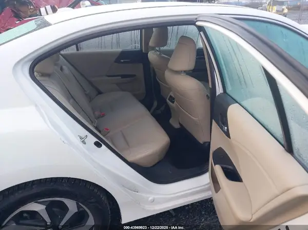 1HGCR2F89GA088256 2016 HONDA ACCORD - Image 8