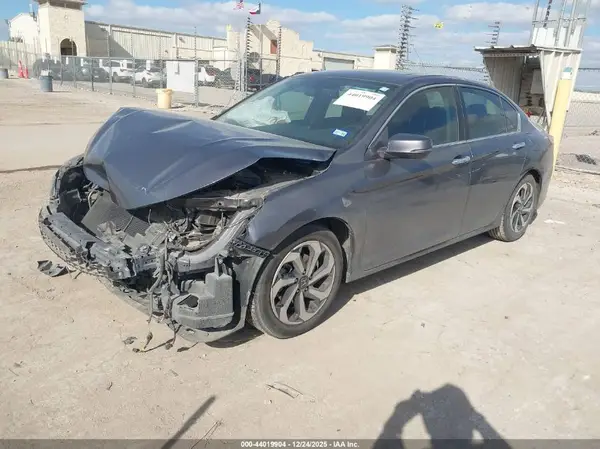 1HGCR2F89GA096440 2016 HONDA ACCORD - Image 2