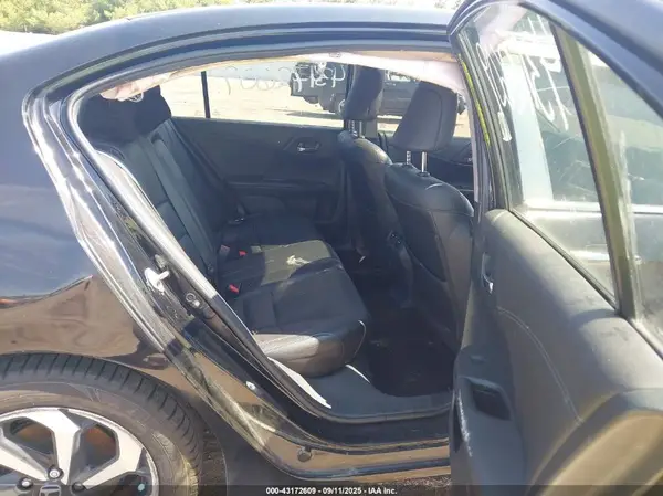 1HGCR2F89GA105685 2016 HONDA ACCORD - Image 8