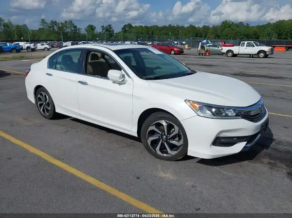 1HGCR2F89GA114323 2016 HONDA ACCORD - Image 1