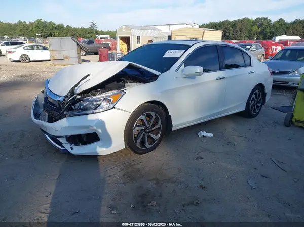 1HGCR2F89GA151954 2016 HONDA ACCORD - Image 2
