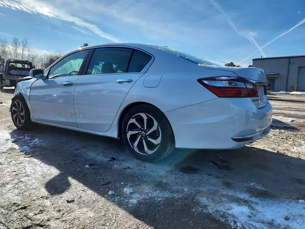 1HGCR2F89GA232985 2016 HONDA ACCORD - Image 2