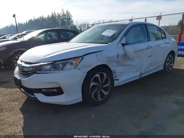 1HGCR2F89HA000288 2017 HONDA ACCORD - Image 2