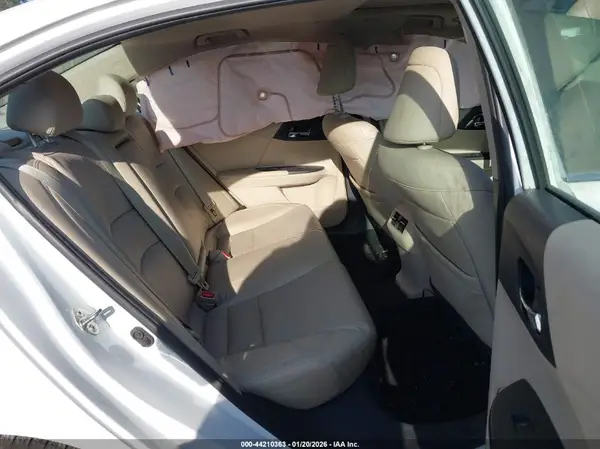1HGCR2F89HA000288 2017 HONDA ACCORD - Image 8