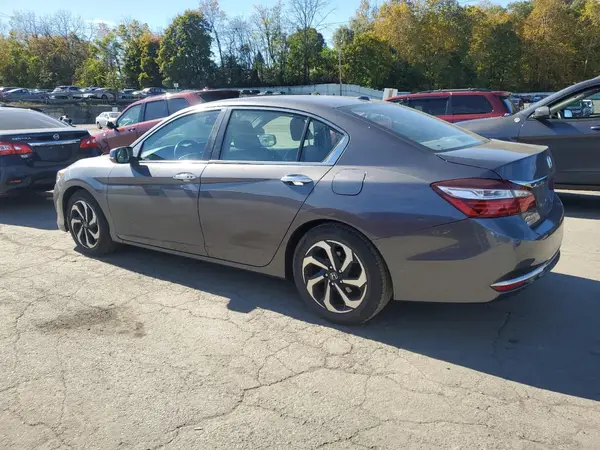 1HGCR2F89HA056926 2017 HONDA ACCORD - Image 2