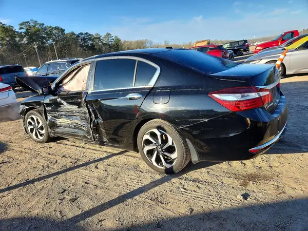 1HGCR2F89HA066615 2017 HONDA ACCORD - Image 2