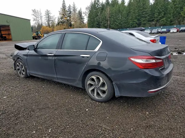 1HGCR2F89HA073094 2017 HONDA ACCORD - Image 2