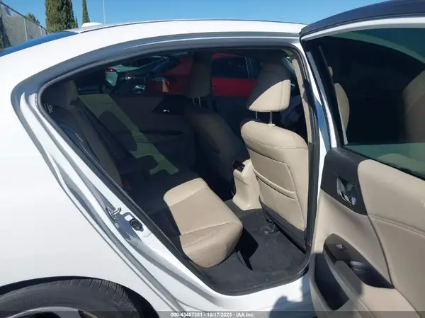 1HGCR2F89HA079087 2017 HONDA ACCORD - Image 8