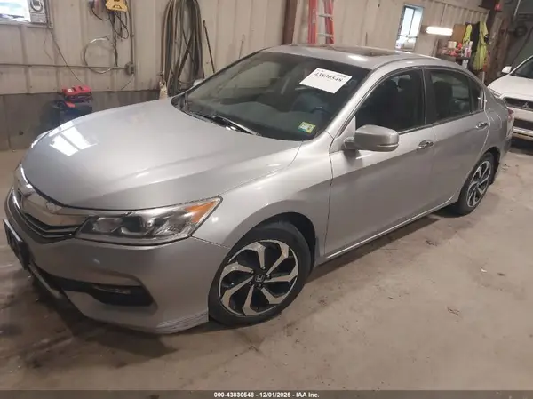 1HGCR2F89HA080191 2017 HONDA ACCORD - Image 2