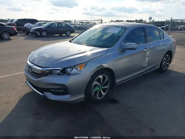 1HGCR2F89HA080255 2017 HONDA ACCORD - Image 2