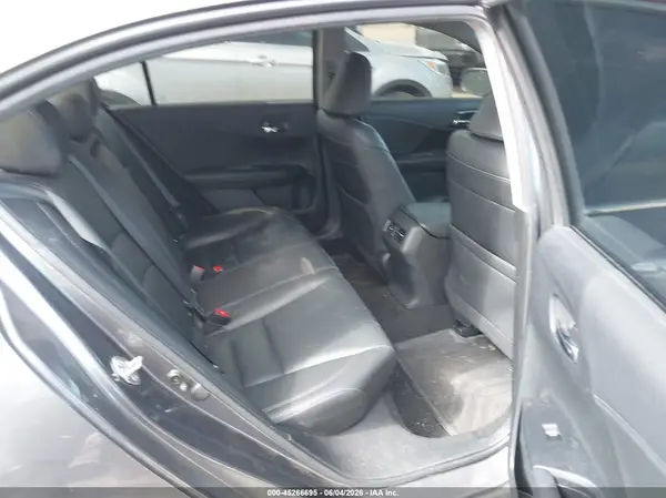 1HGCR2F89HA103212 2017 HONDA ACCORD - Image 8
