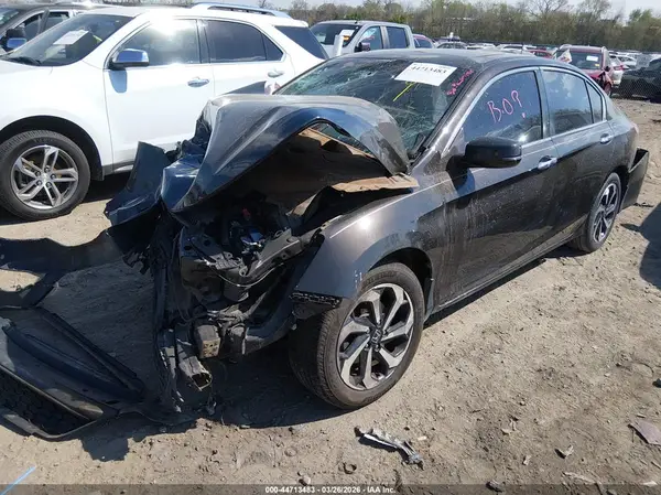 1HGCR2F89HA135044 2017 HONDA ACCORD - Image 2