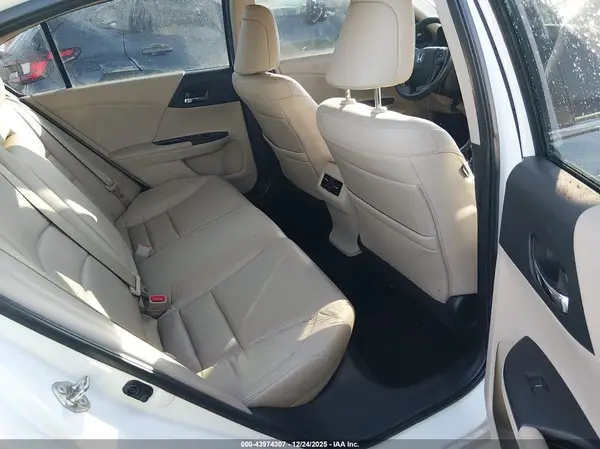 1HGCR2F89HA147727 2017 HONDA ACCORD - Image 8
