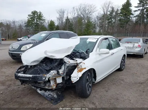 1HGCR2F89HA149140 2017 HONDA ACCORD - Image 2