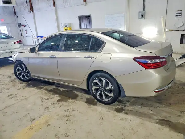 1HGCR2F89HA155794 2017 HONDA ACCORD - Image 2