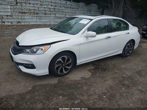 1HGCR2F89HA164477 2017 HONDA ACCORD - Image 2