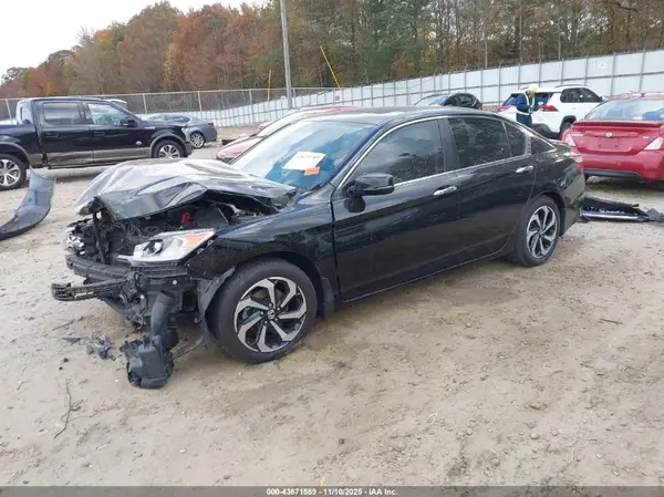1HGCR2F89HA166150 2017 HONDA ACCORD - Image 2