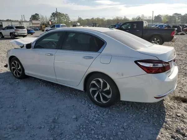 1HGCR2F89HA184518 2017 HONDA ACCORD - Image 2