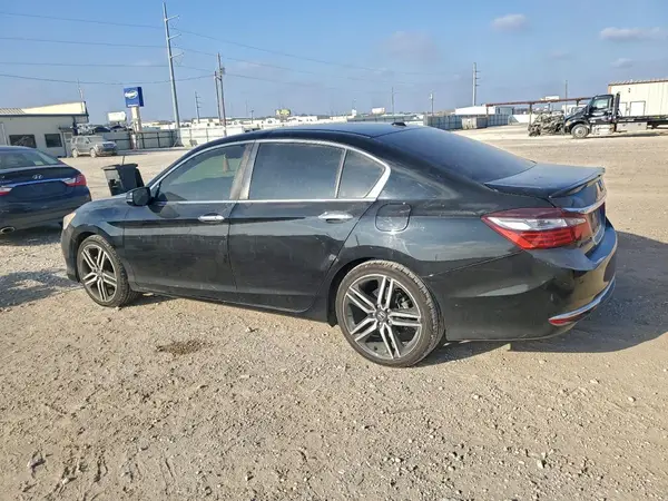 1HGCR2F89HA193753 2017 HONDA ACCORD - Image 2