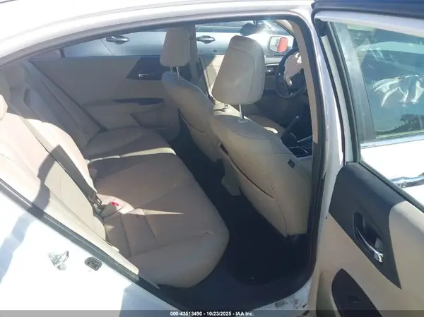 1HGCR2F89HA194742 2017 HONDA ACCORD - Image 8