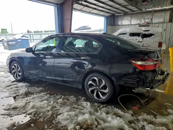 1HGCR2F89HA261632 2017 HONDA ACCORD - Image 2