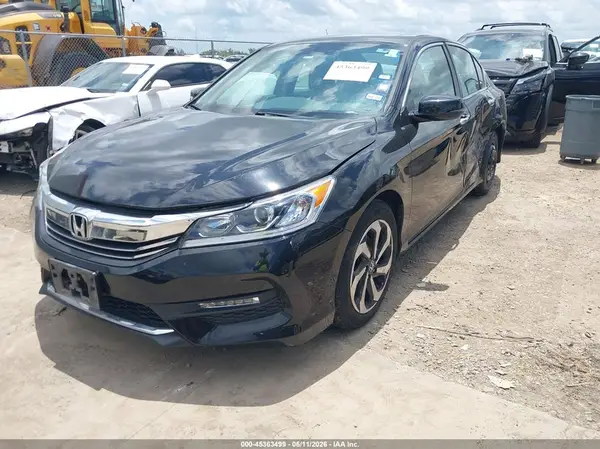 1HGCR2F89HA279242 2017 HONDA ACCORD - Image 2