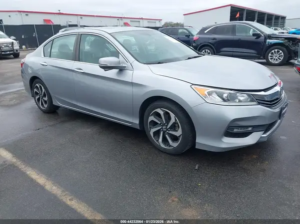 1HGCR2F89HA281654 2017 HONDA ACCORD - Image 1