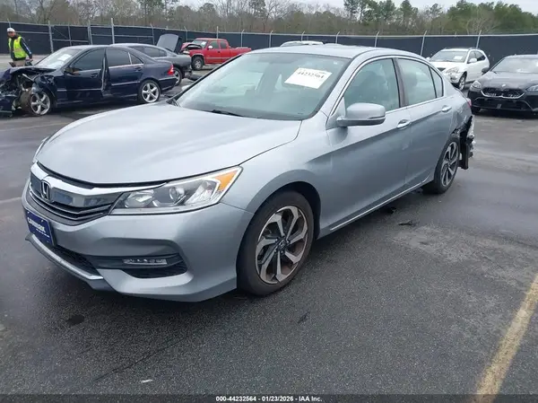 1HGCR2F89HA281654 2017 HONDA ACCORD - Image 2
