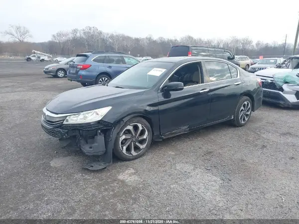 1HGCR2F89HA298356 2017 HONDA ACCORD - Image 2