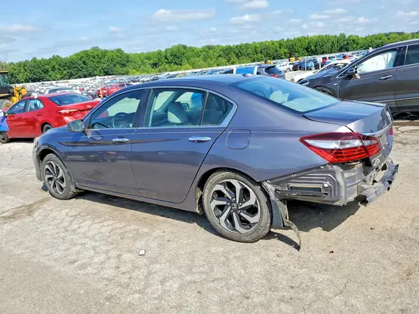 1HGCR2F8XGA005918 2016 HONDA ACCORD - Image 2