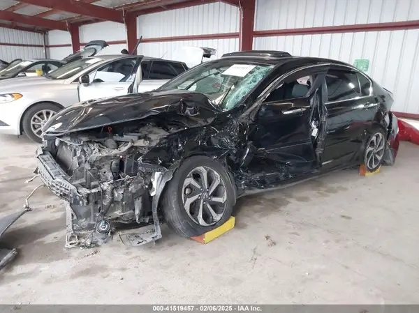 1HGCR2F8XGA007877 2016 HONDA ACCORD - Image 2