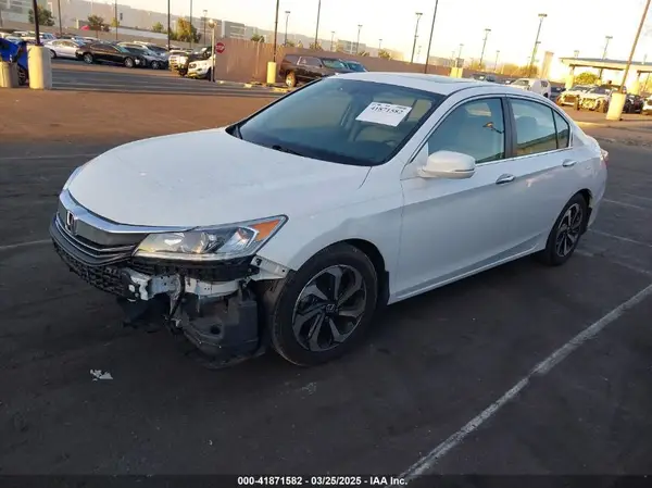1HGCR2F8XGA018247 2016 HONDA ACCORD - Image 2