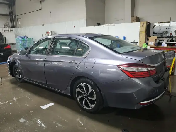 1HGCR2F8XGA026820 2016 HONDA ACCORD - Image 2