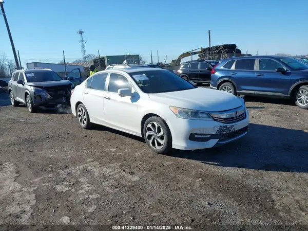 1HGCR2F8XGA056724 2016 HONDA ACCORD - Image 1
