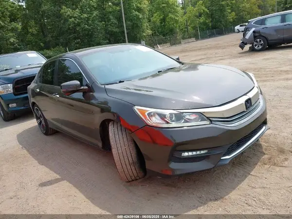 1HGCR2F8XGA074561 2016 HONDA ACCORD - Image 1