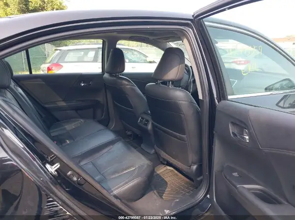 1HGCR2F8XGA075418 2016 HONDA ACCORD - Image 8
